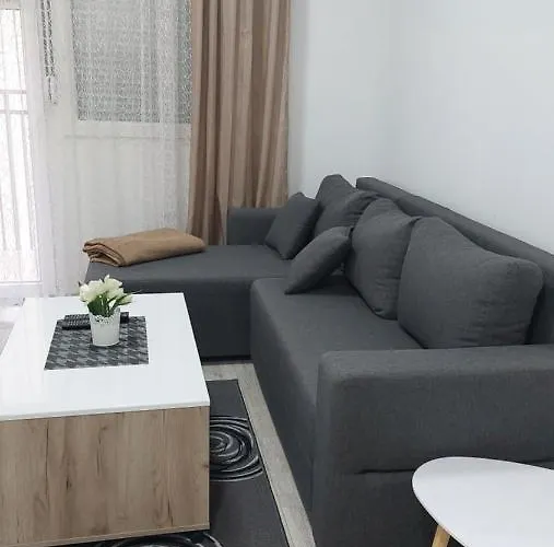 Bili 2 Апартаменты Парасин